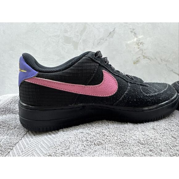 Nike Air Force 1 LV8 2 GS Black Magic Flamingo #CN5710-001, (Youth) Size 4Y - Picture 5 of 16